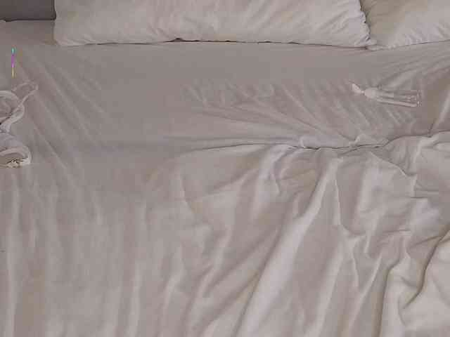 Bella_Byers webcam