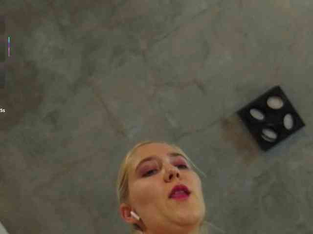 Bella_Byers webcam