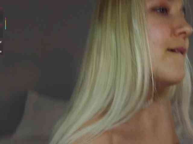 Bella_Byers webcam