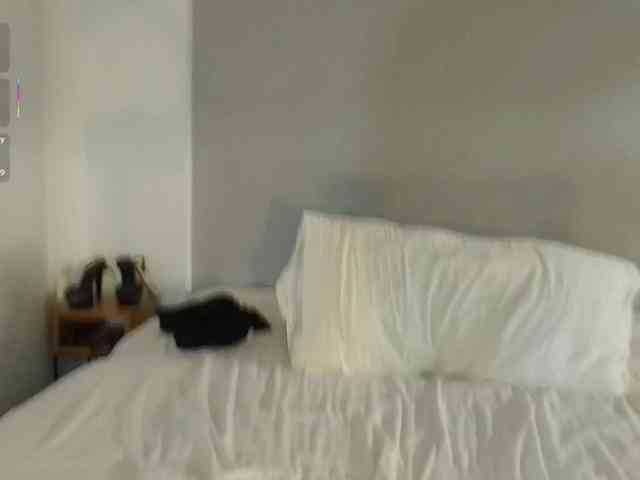 Bella_Byers webcam