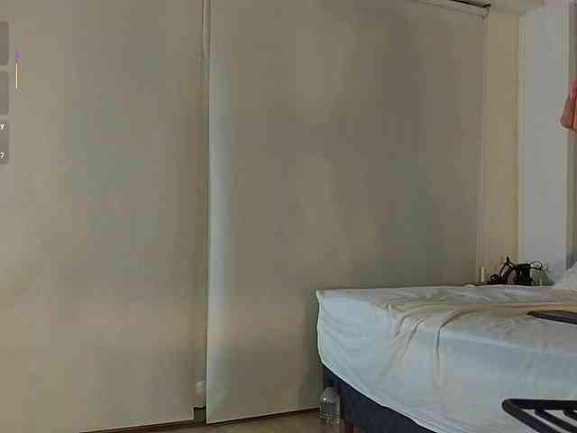 Bella_Byers webcam