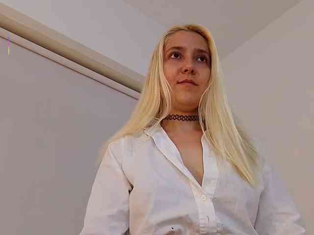 Bella_Byers