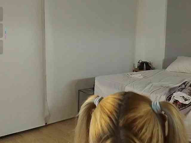 Bella-J Sex Cam Show