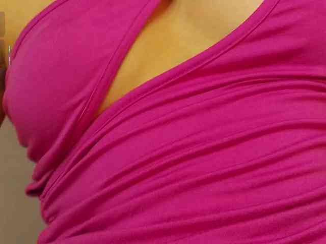 Bella_Byers webcam