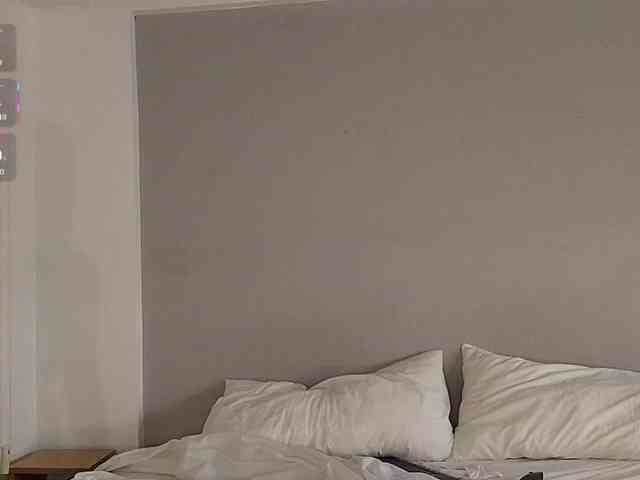 Bella_Byers webcam