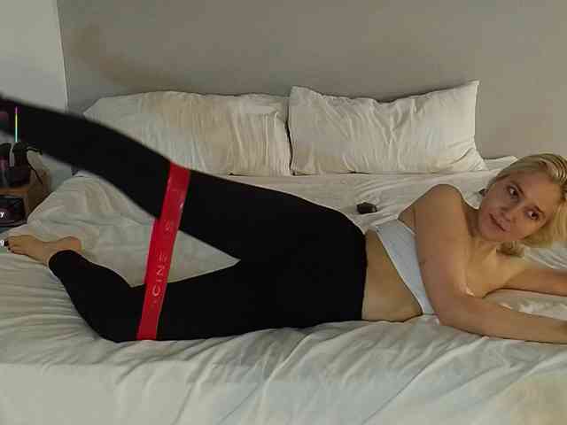 Bella_Byers webcam