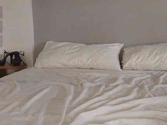 Bella_Byers webcam