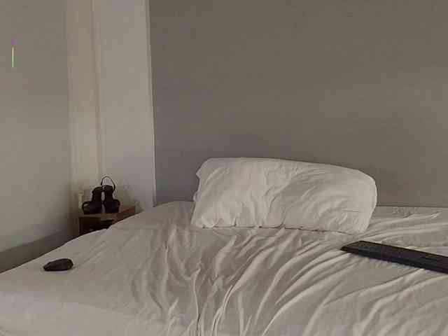 Bella_Byers webcam
