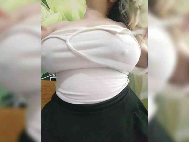 KissMyLipsXx