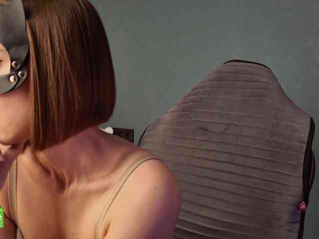 Jenniee webcam