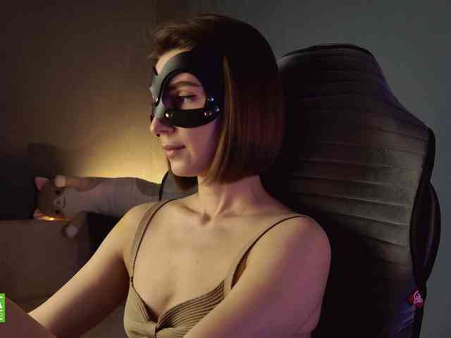 Модель: Jenniee