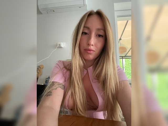 Live трансляция Chloee - slutnetki.online