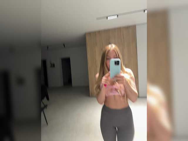 go to chat with Chloee