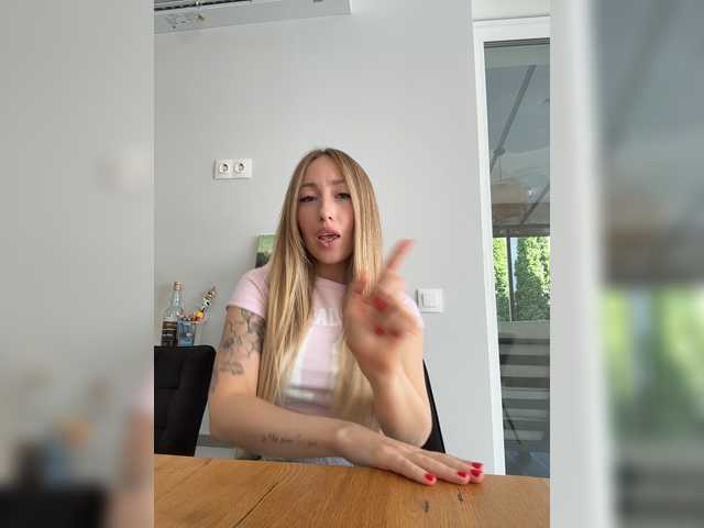 Live трансляция Chloee - slutnetki.online