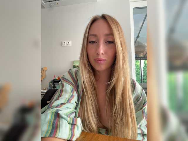 go to chat with Chloee