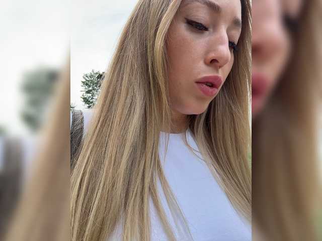 go to chat with Chloee