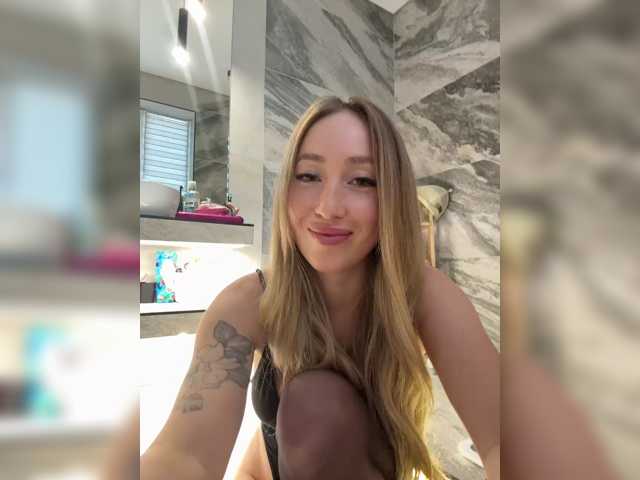 Live трансляция Chloee - slutnetki.online