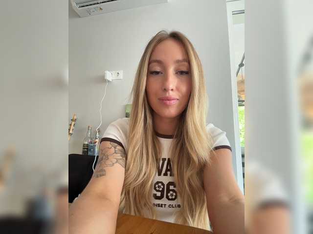 Live трансляция Chloee - slutnetki.online