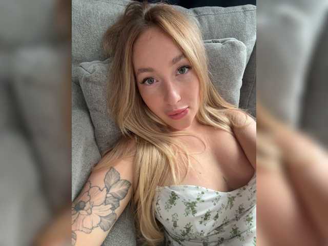 Live трансляция Chloee - slutnetki.online