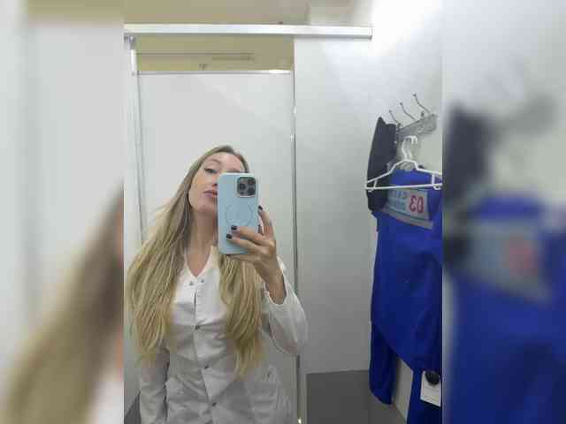 Chloee webcam