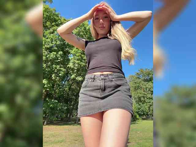 Chloee webcam
