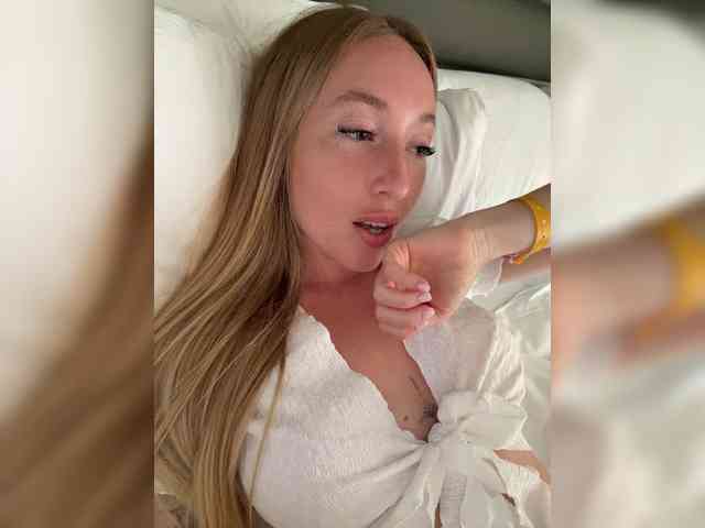 KiraBlake Live Webcam on BongaCams
