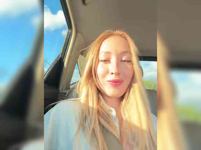 Chloee webcam