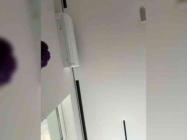 Chloee webcam