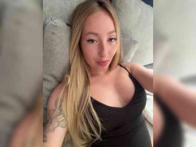 Chloee webcam