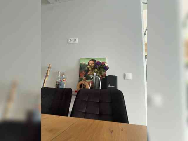 Chloee webcam