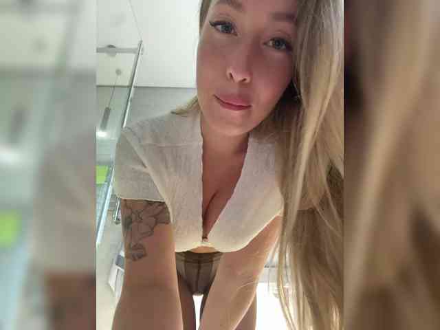 Chloee webcam