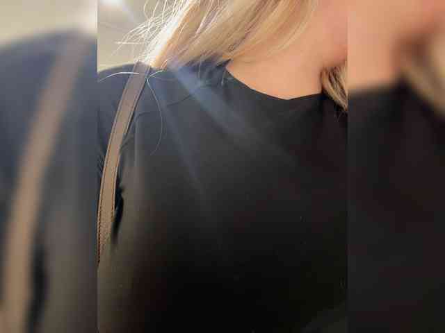 Chloee webcam