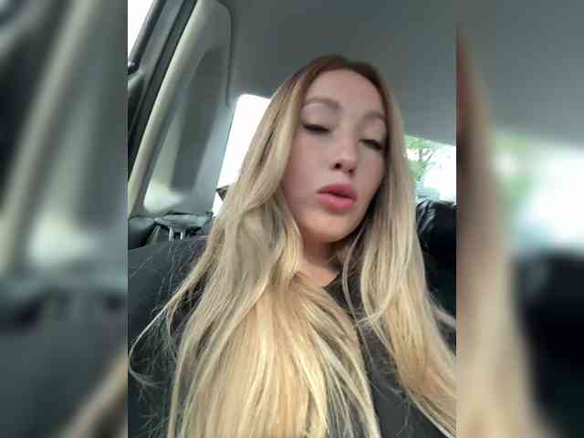 Chloee webcam