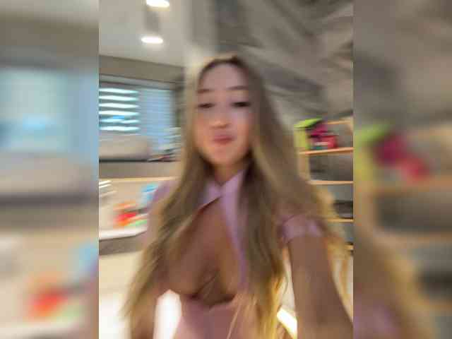 Chloee