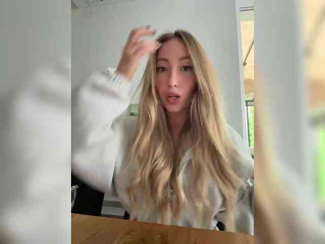 Chloee