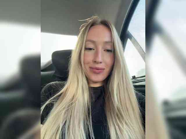 Chloee webcam