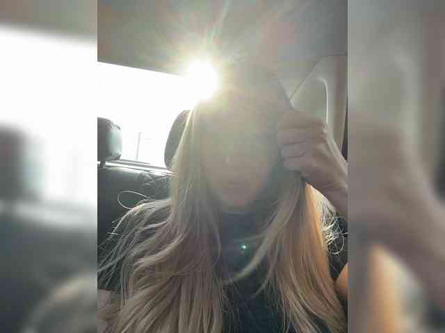 Chloee webcam