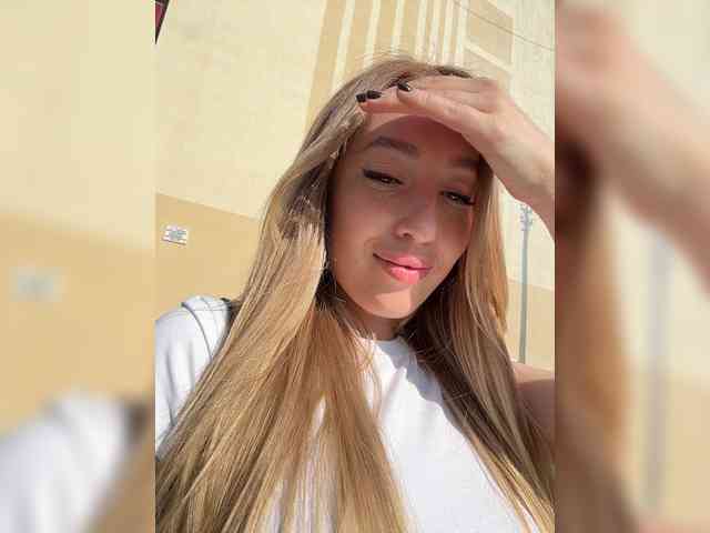 Chloee webcam