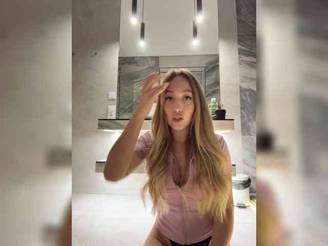 Chloee