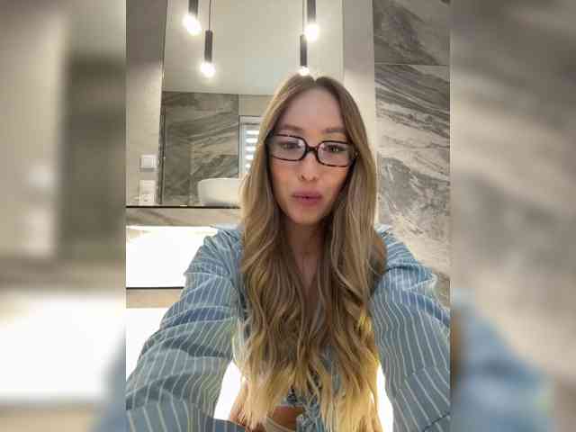 Chloee