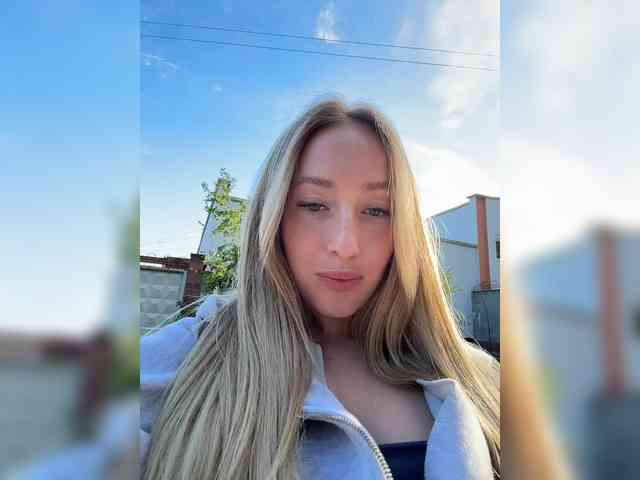 Chloee webcam