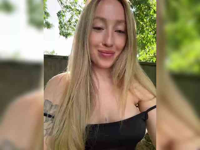 Chloee webcam