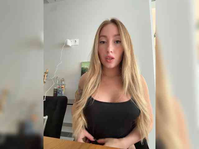 Chloee webcam