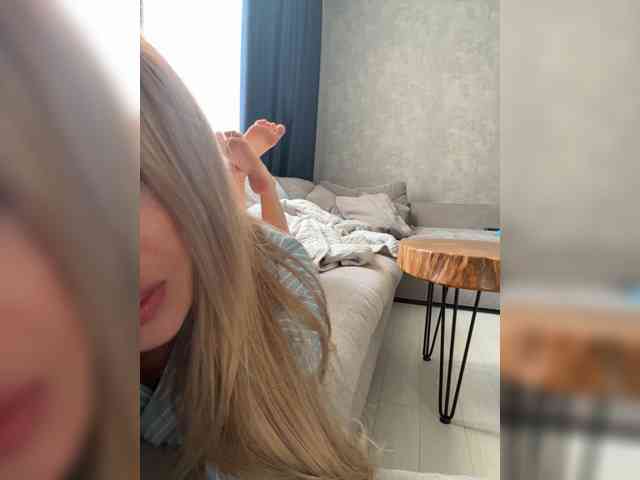 Chloee webcam