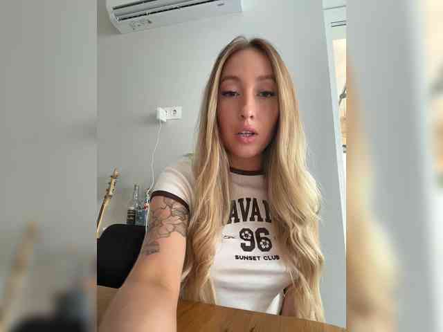 Chloee webcam