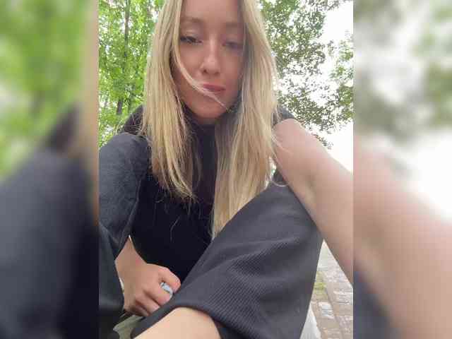 Chloee webcam