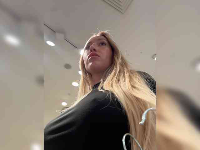 Chloee