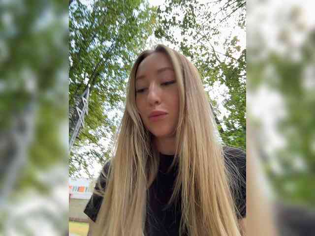 Chloee webcam