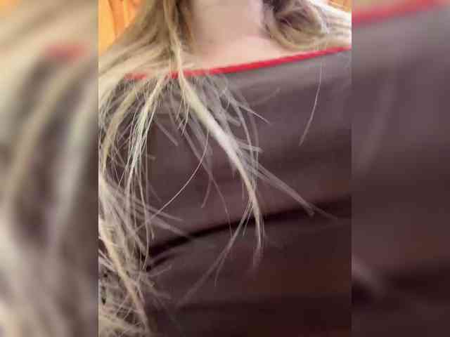 Chloee webcam