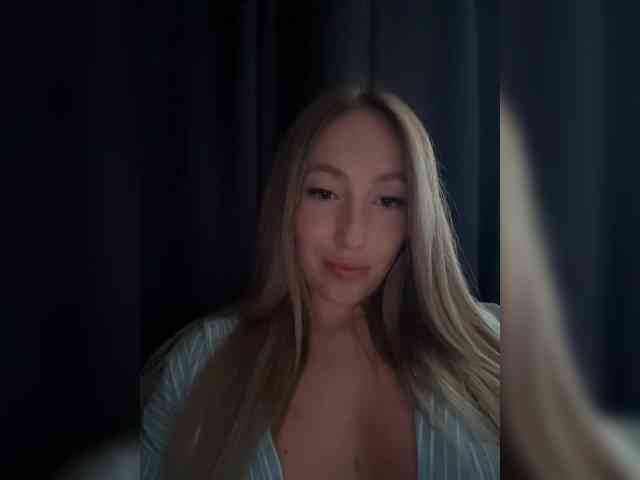 Chloee webcam